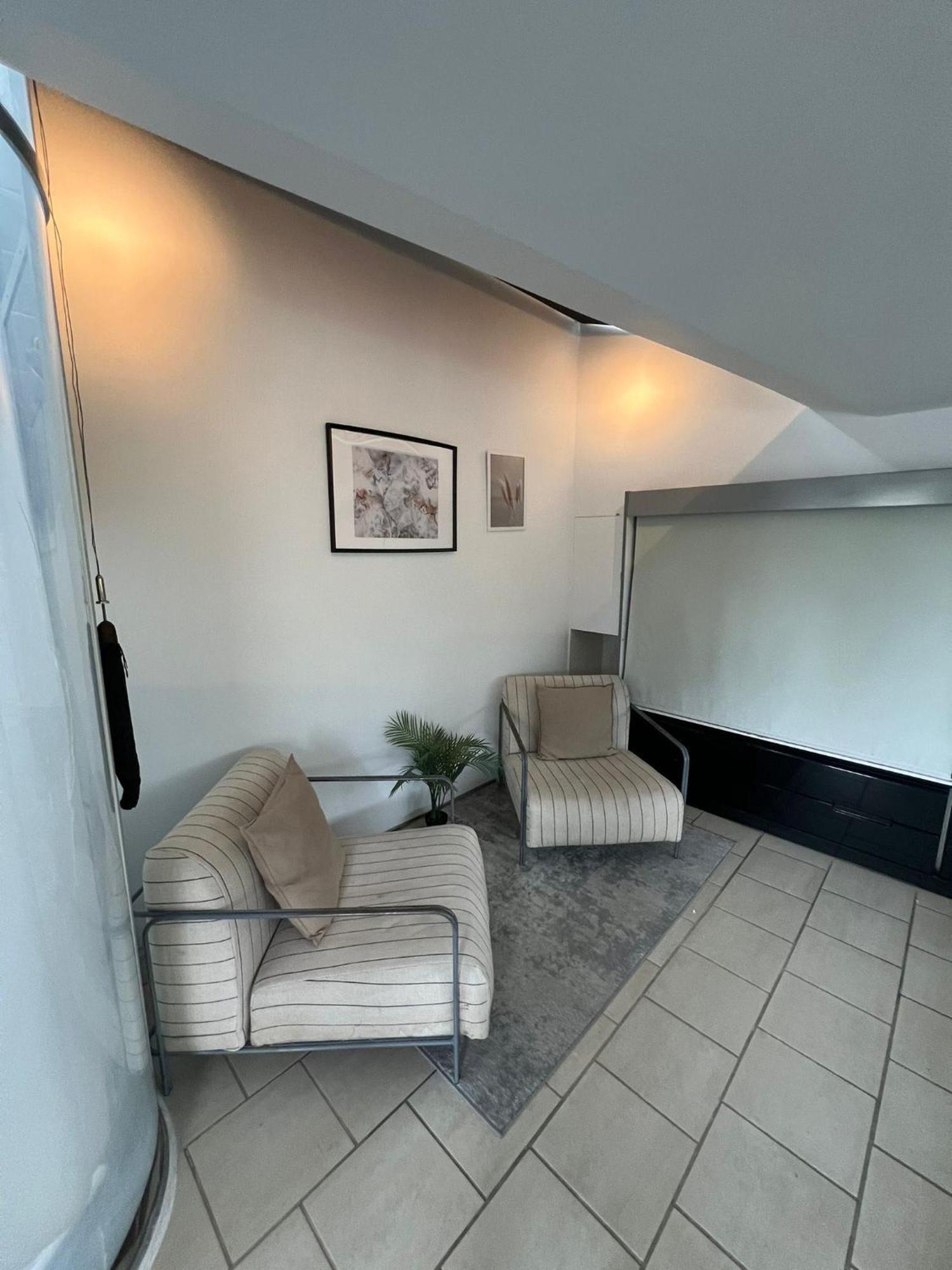 One Bed House In Camden Town Villa London Eksteriør bilde
